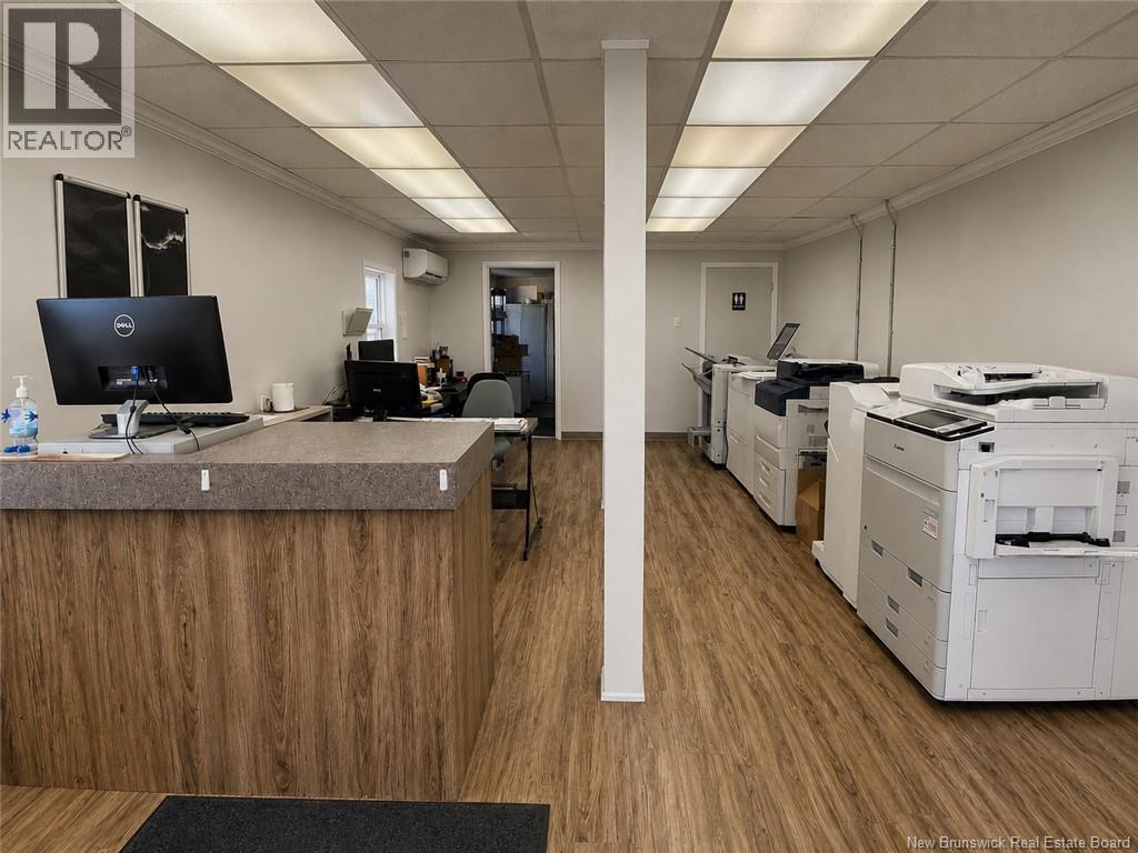 182 Portage Street Property Photo 4