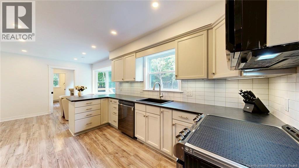 65 Highland Avenue Property Photo 10