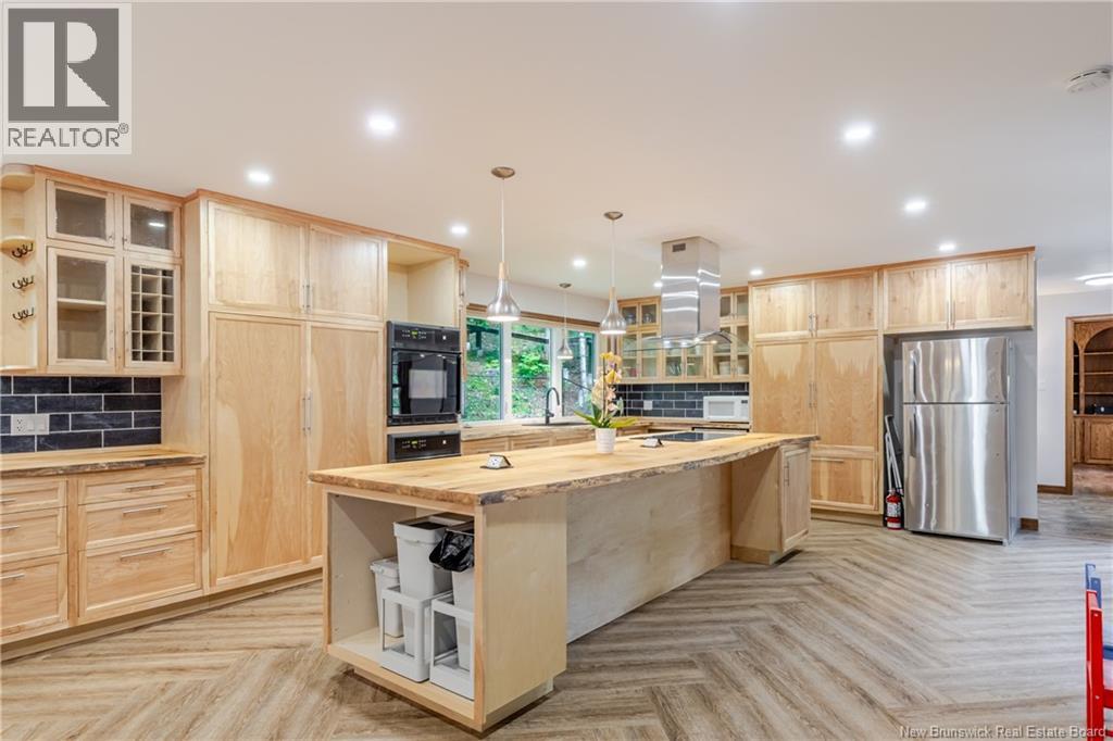 78 Woodmere Drive Property Photo 16