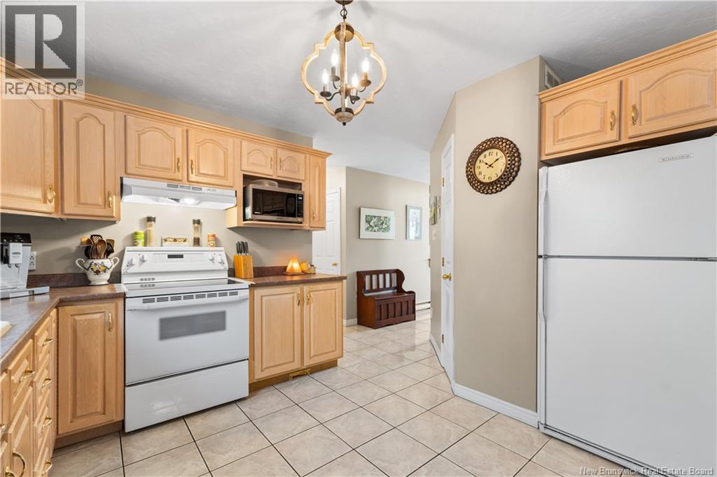 609 Clarence-cormier Street Property Photo 12