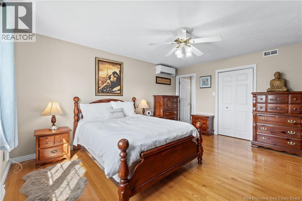 609 Clarence-cormier Street Property Photo 21