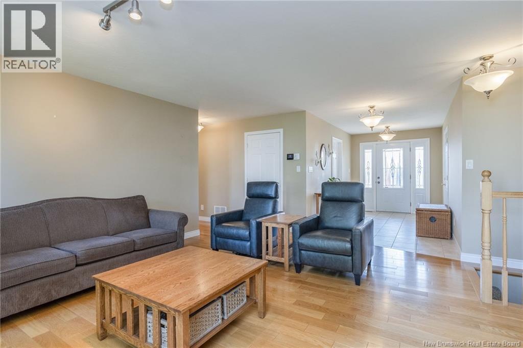 11 Weymond Crescent Property Photo 14