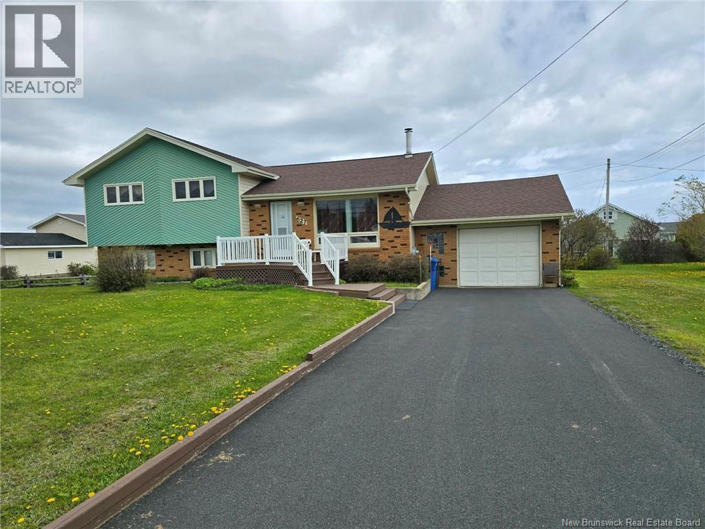 627 Principale Street Property Photo 1
