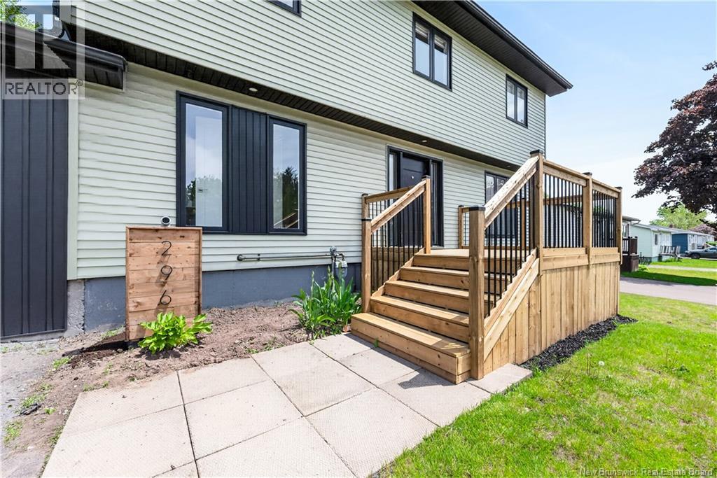 296 Buckingham Avenue Property Photo 3