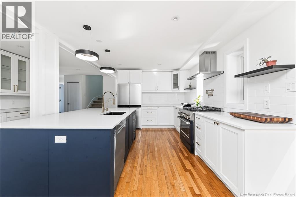 296 Buckingham Avenue Property Photo 12