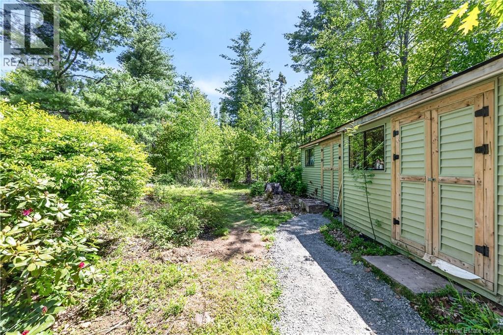 296 Buckingham Avenue Property Photo 46