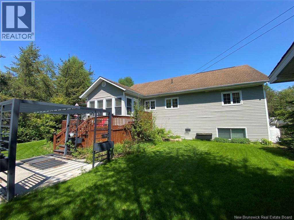 121 Leblond Street Property Photo 38