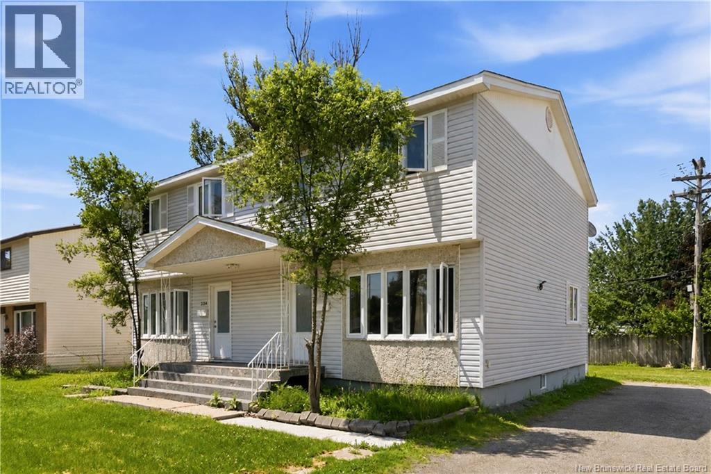 234-236 Ayer Avenue Property Photo 2