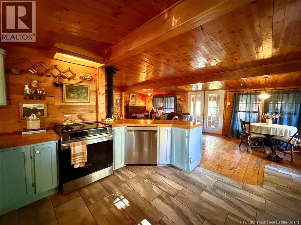 34 Tower Road Property Photo 6