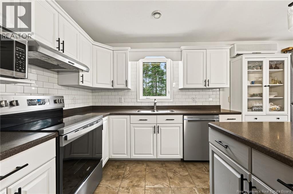 33 Robichaud Court Property Photo 16