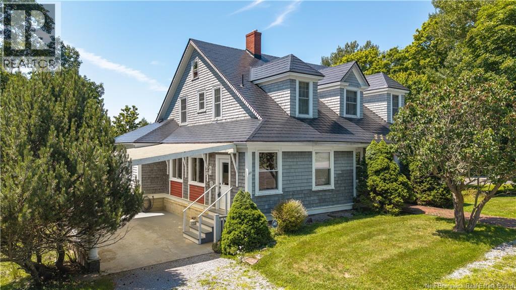 101 Carleton Street Property Photo 2