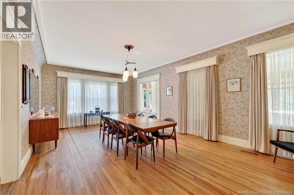 101 Carleton Street Property Photo 10