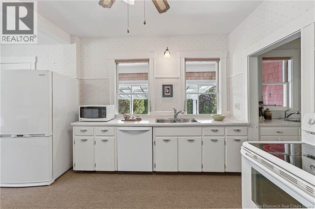 101 Carleton Street Property Photo 15