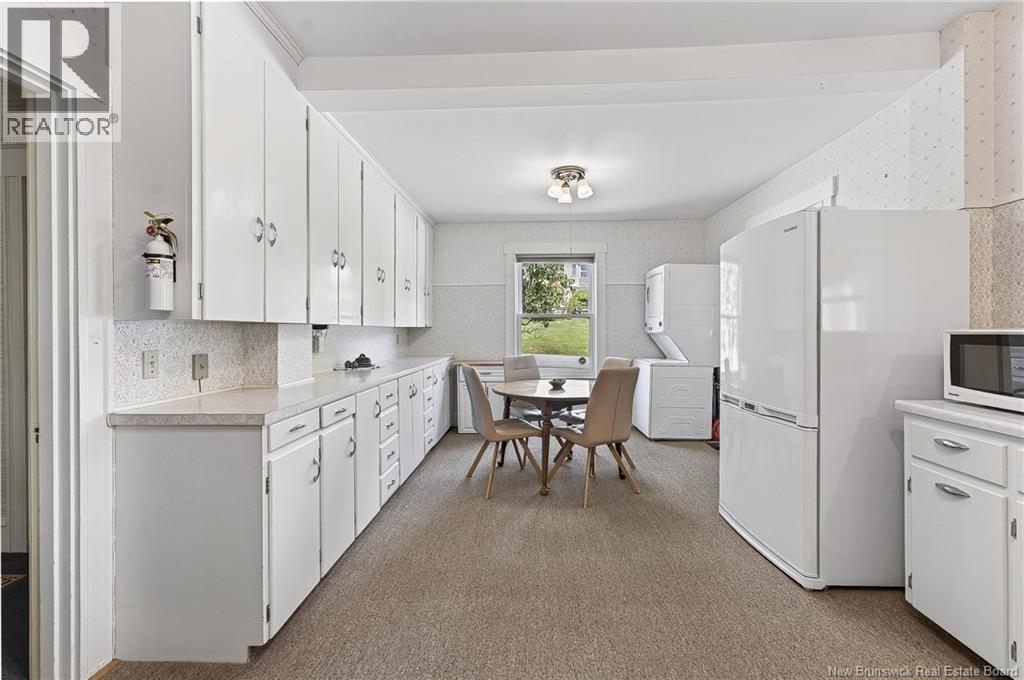 101 Carleton Street Property Photo 16