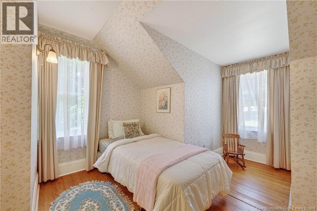 101 Carleton Street Property Photo 31