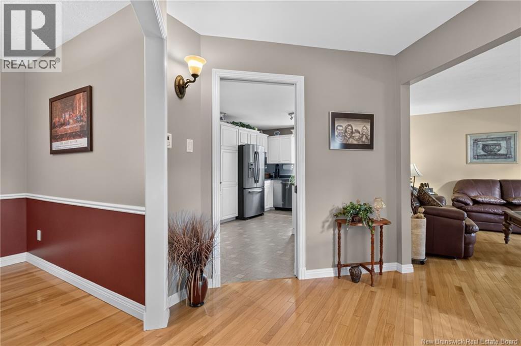 343 Glencairn Drive Property Photo 14