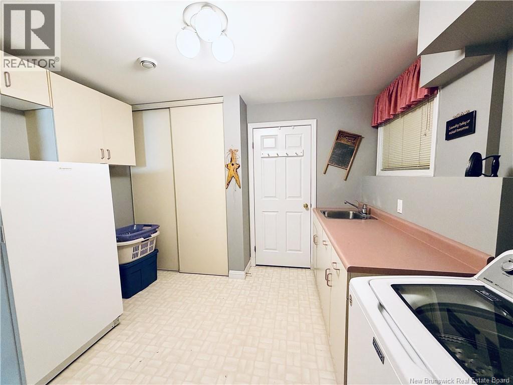 343 Glencairn Drive Property Photo 29