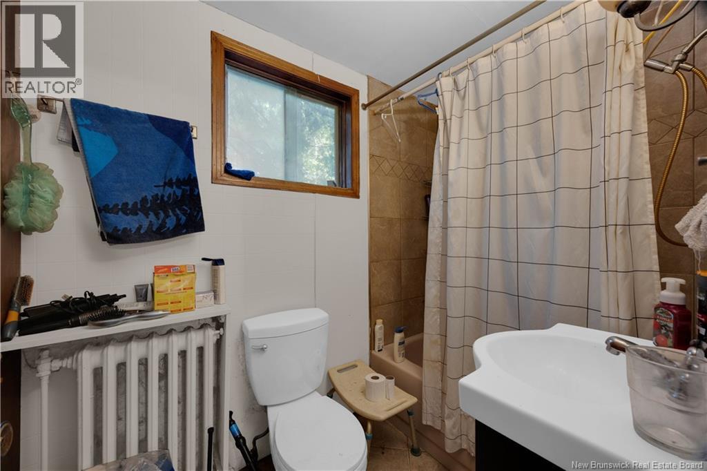1979 Westfield Road Property Photo 6