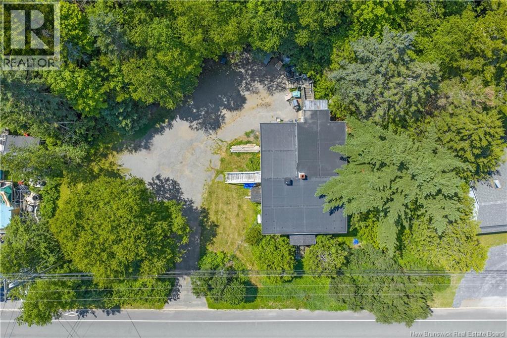 1979 Westfield Road Property Photo 12
