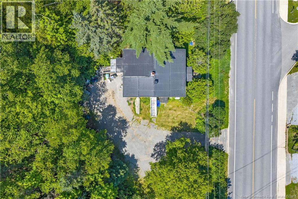 1979 Westfield Road Property Photo 13