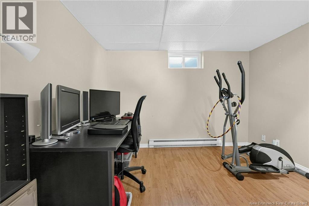 409 Gaspé Property Photo 18