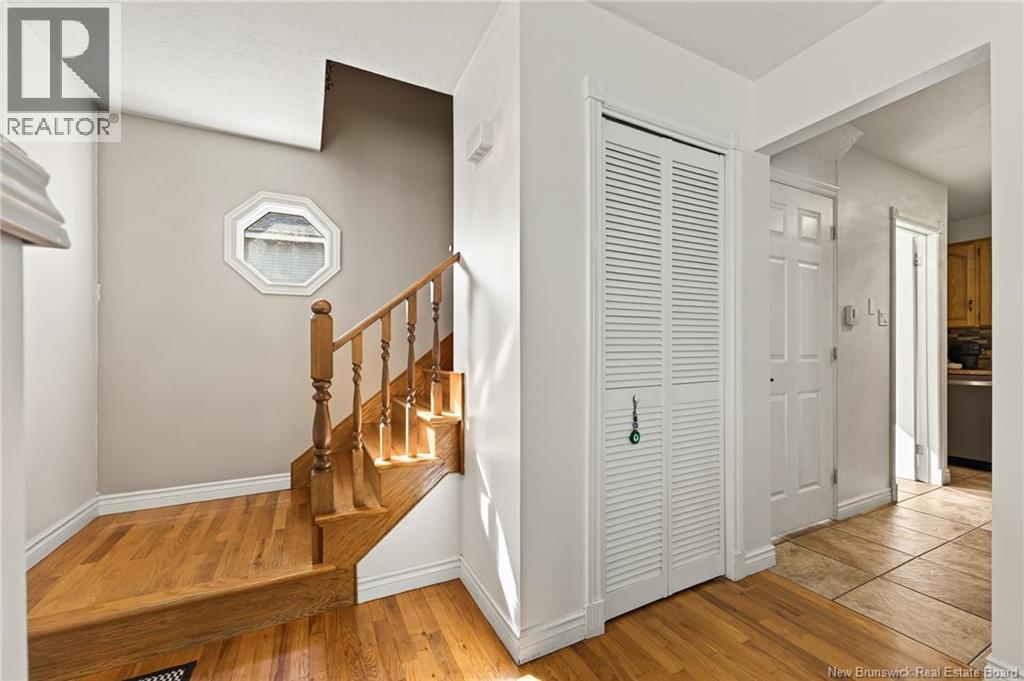 627 Acadie Avenue Property Photo 6