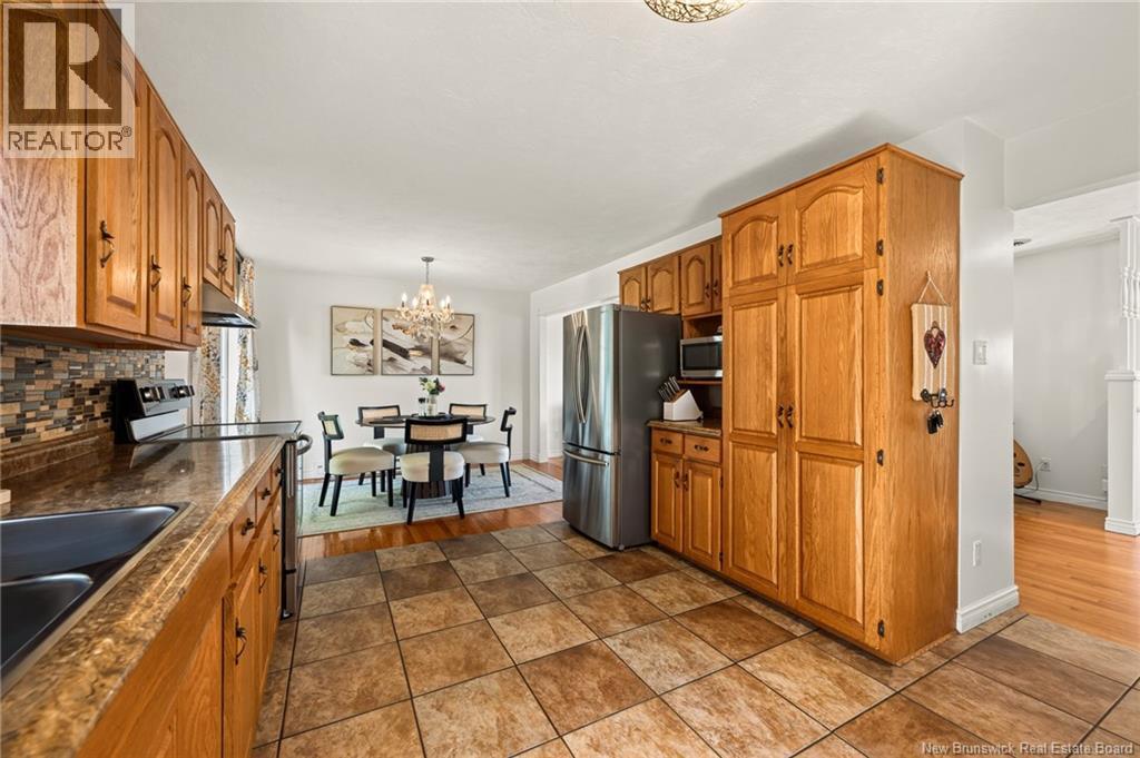 627 Acadie Avenue Property Photo 19