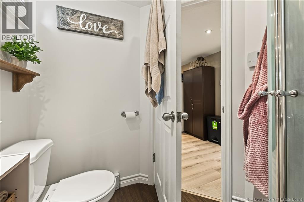 627 Acadie Avenue Property Photo 37