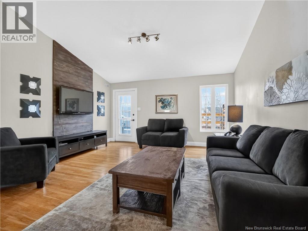 91 Leger Street Property Photo 12
