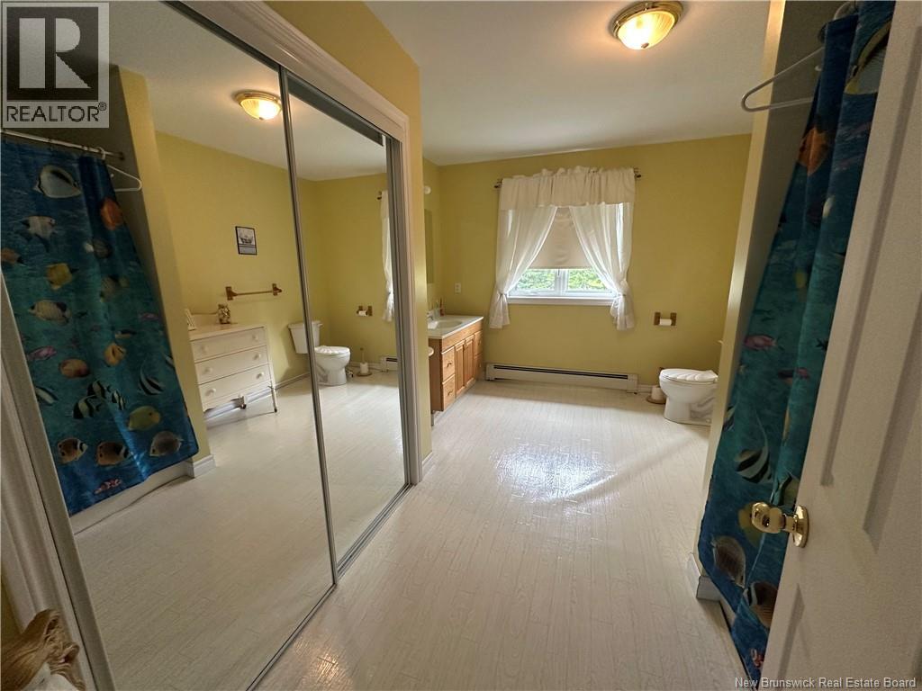 1359 Des Pionniers Avenue Property Photo 18