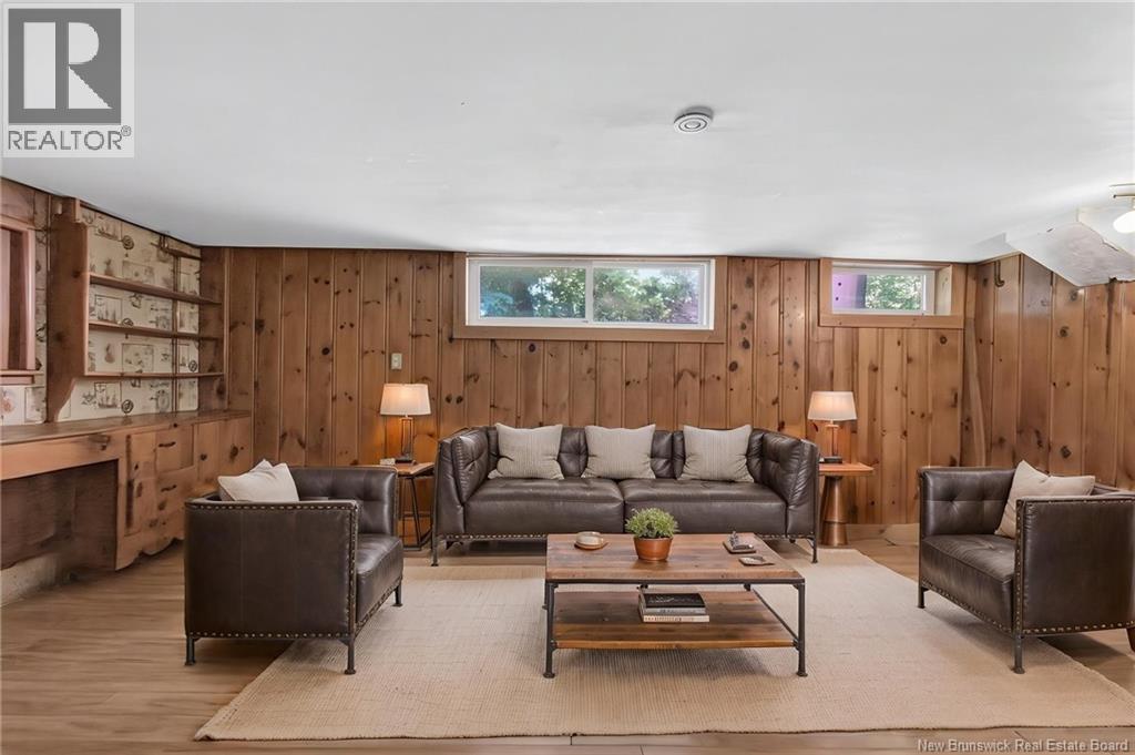 109 Chesswood Drive Property Photo 42