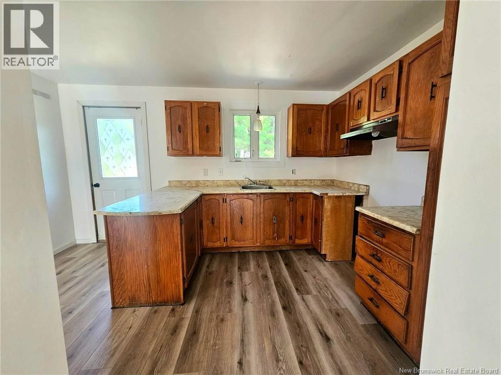 144 Stymiest Property Photo 7