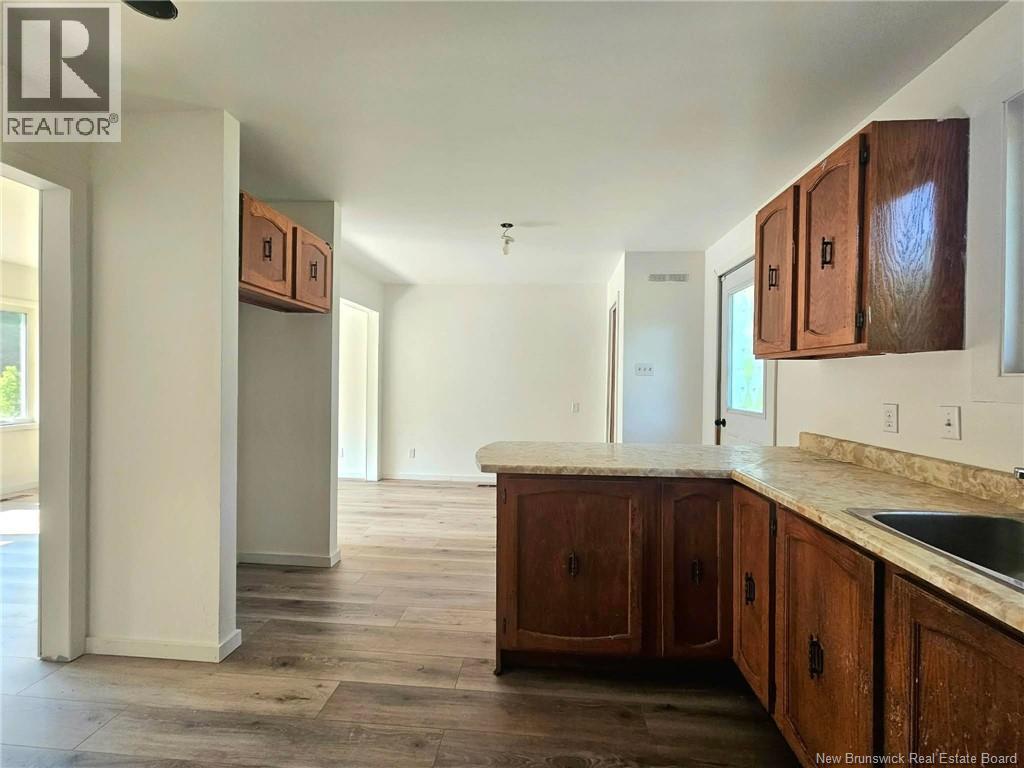 144 Stymiest Property Photo 8