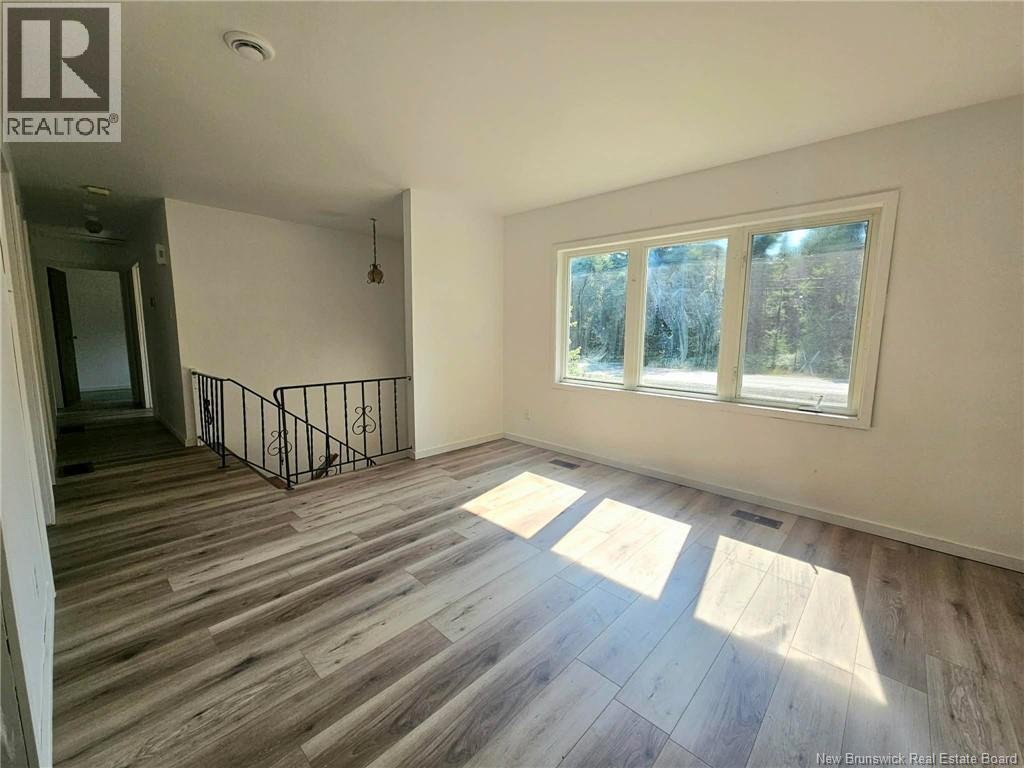 144 Stymiest Property Photo 11
