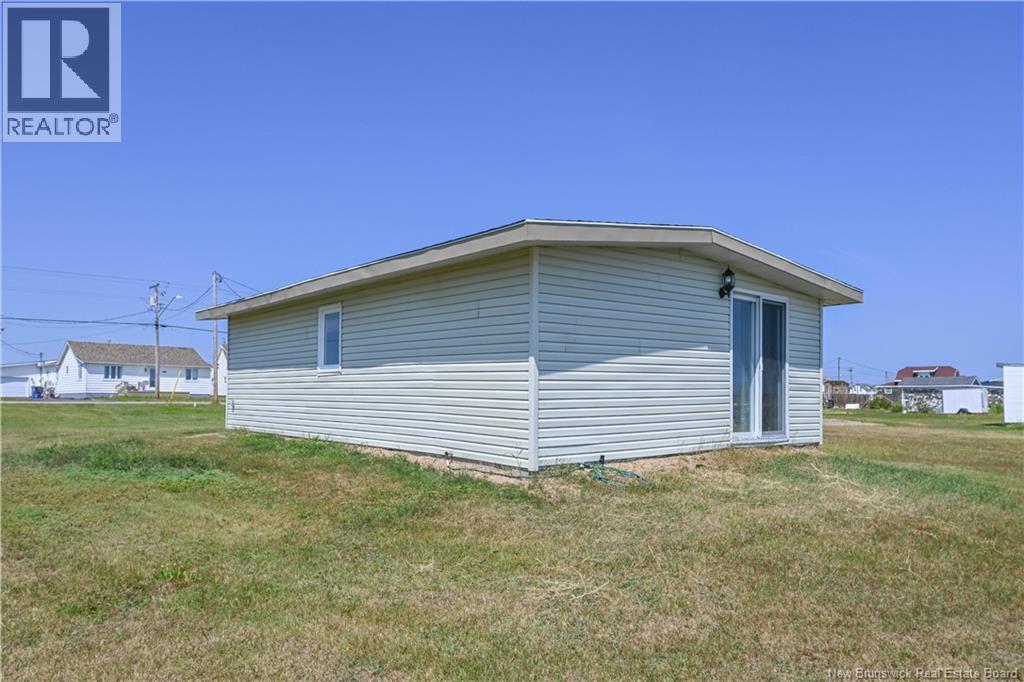 1990 Chatillon Street Property Photo 5