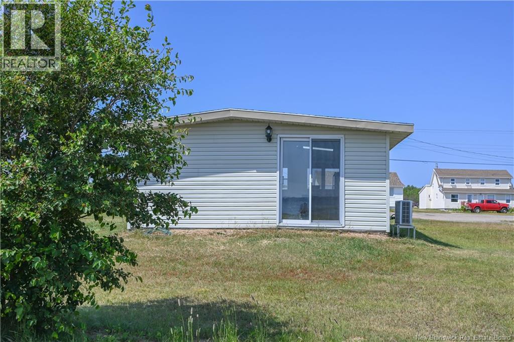 1990 Chatillon Street Property Photo 6
