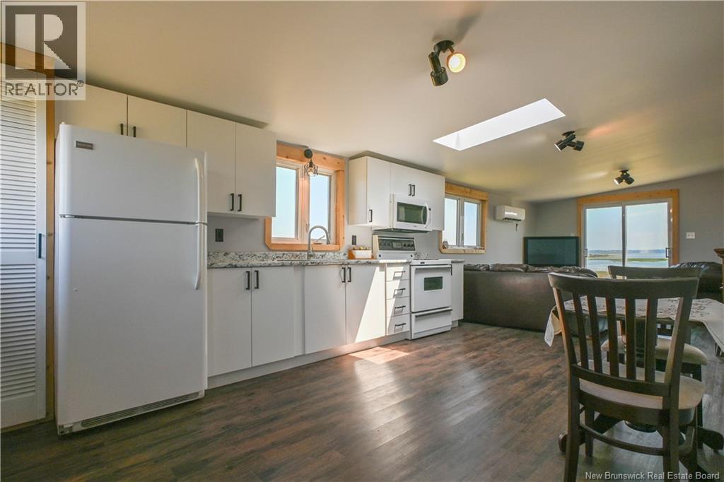 1990 Chatillon Street Property Photo 14