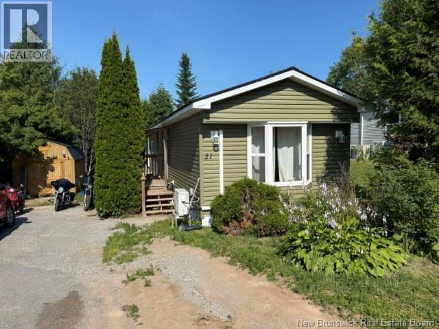 21 Third Street Property Photo 1