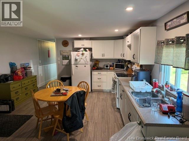 21 Third Street Property Photo 2