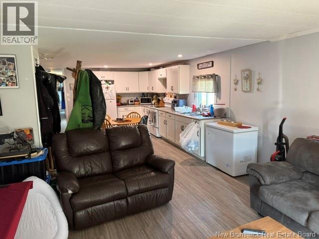 21 Third Street Property Photo 4