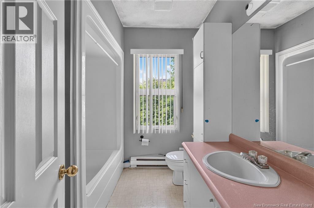 76-78 Belleview Avenue Property Photo 49