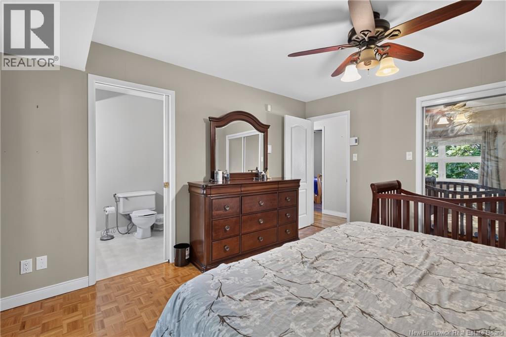 410 Densmore Street Property Photo 21