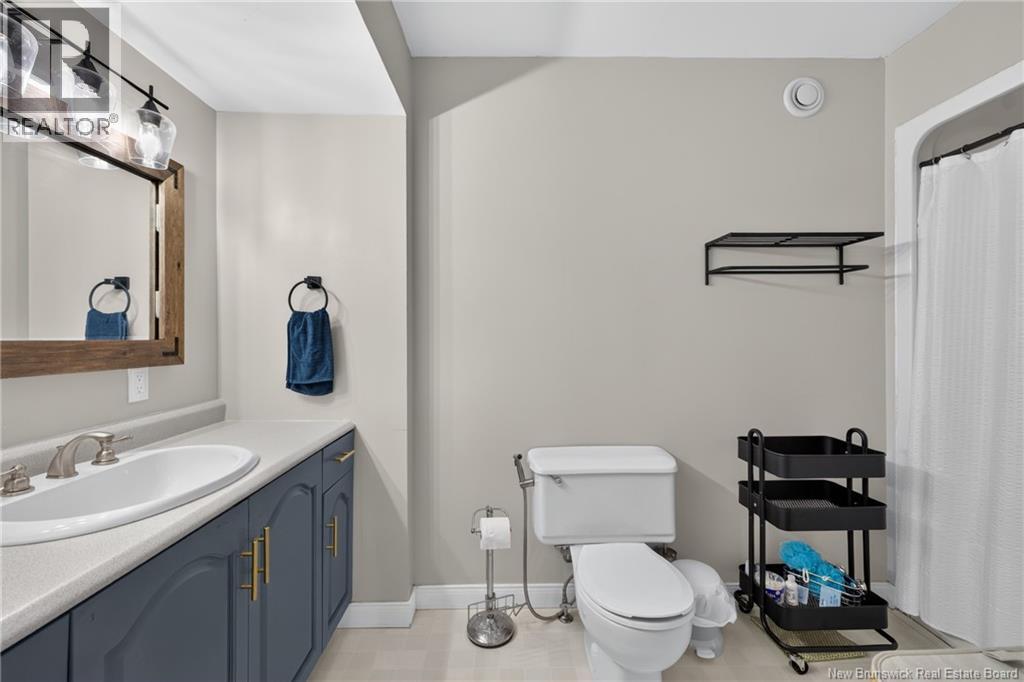 410 Densmore Street Property Photo 22