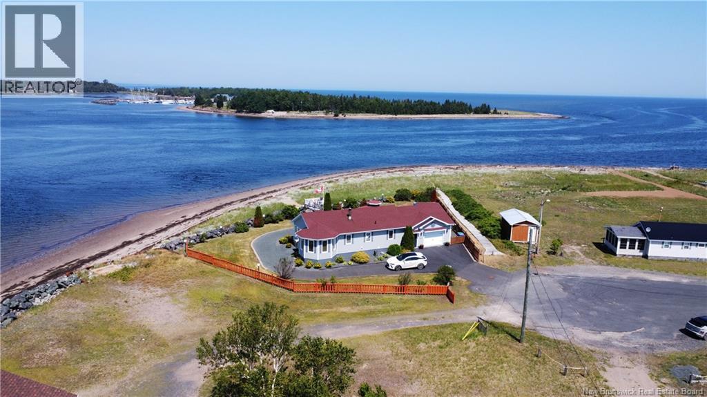 25 Bayshore Property Photo 2
