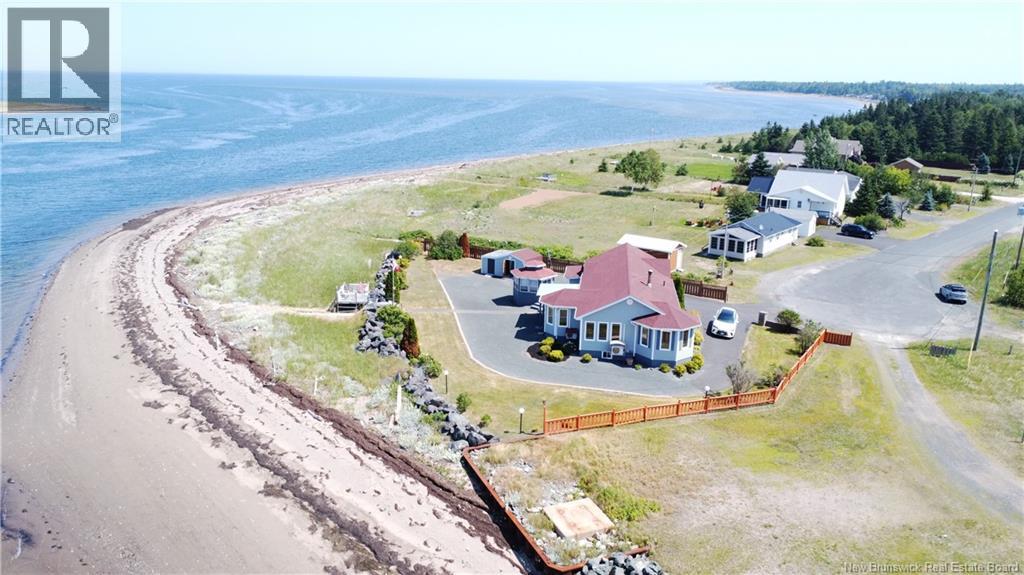 25 Bayshore Property Photo 3