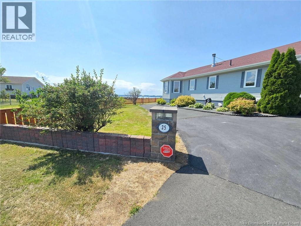 25 Bayshore Property Photo 8