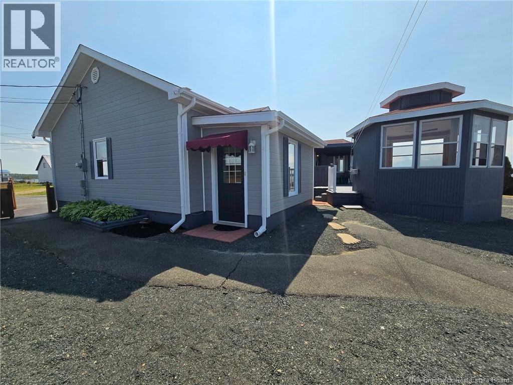 25 Bayshore Property Photo 9