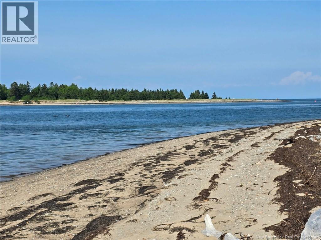 25 Bayshore Property Photo 23