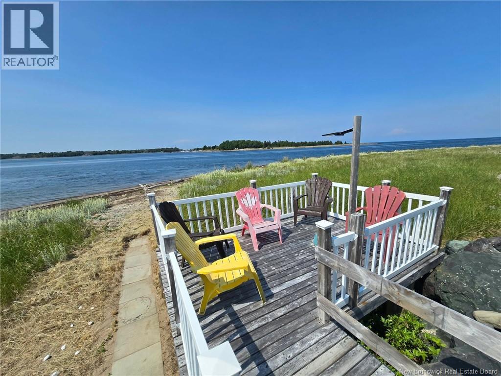 25 Bayshore Property Photo 25