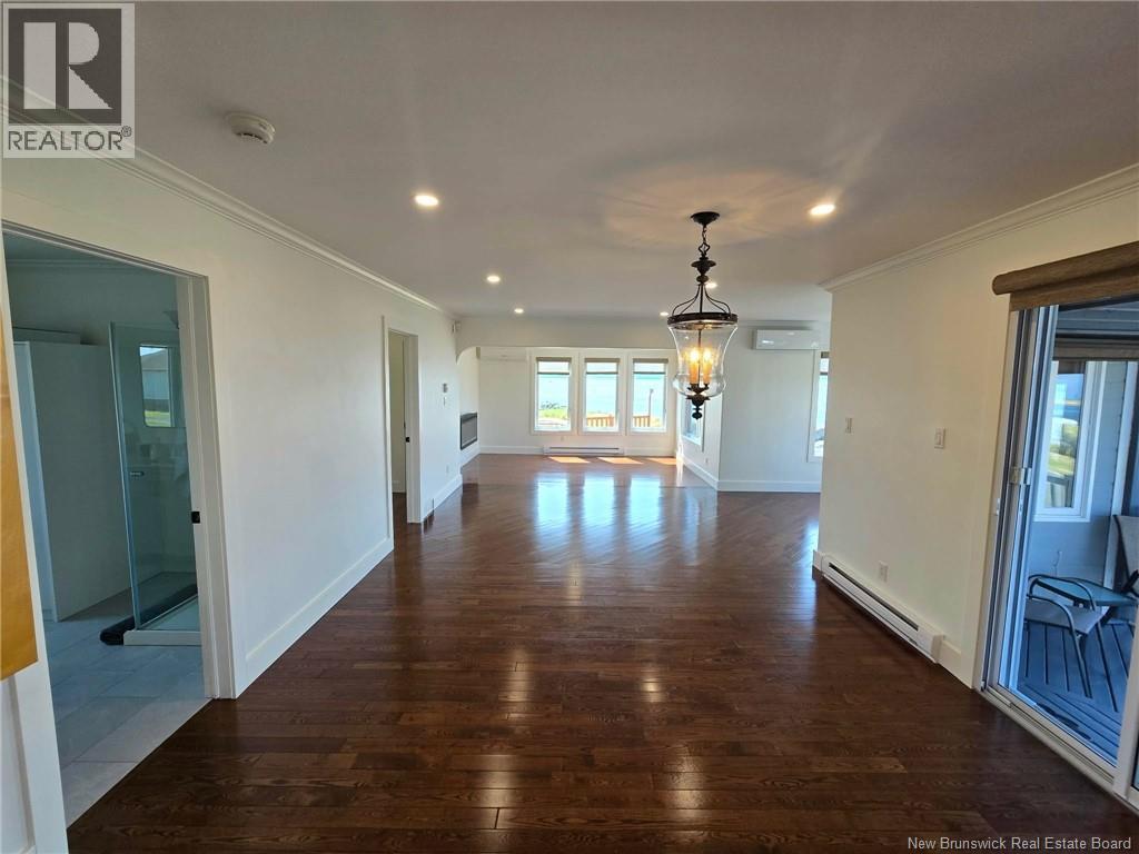 25 Bayshore Property Photo 36